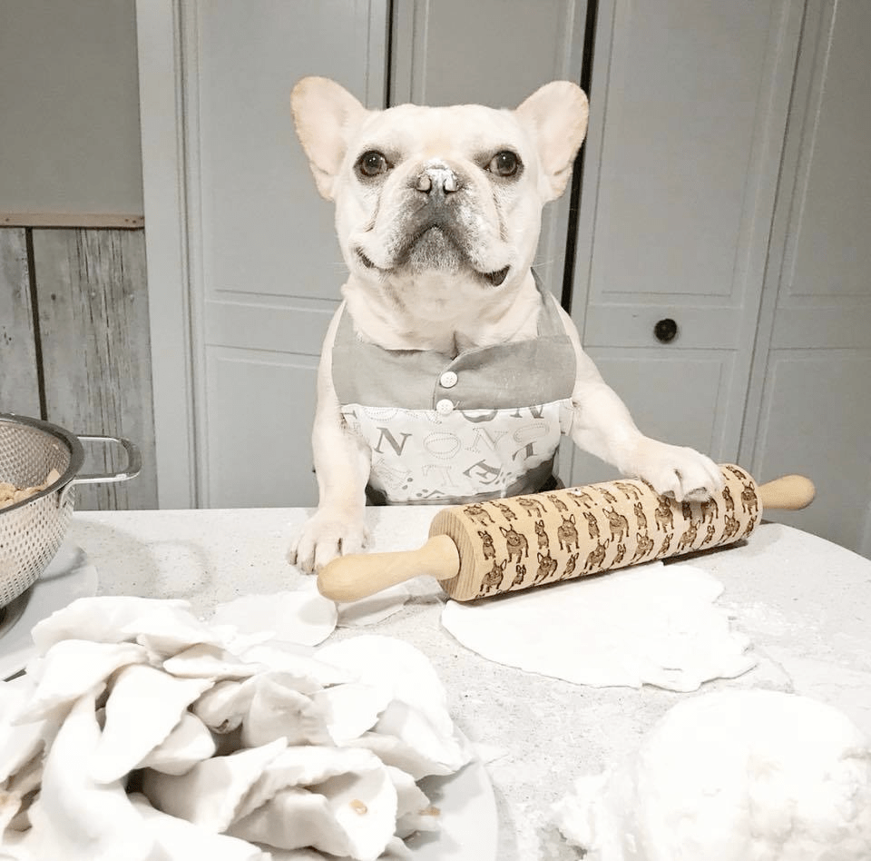 Taking Care of your Rolly Pins – Pastrymade