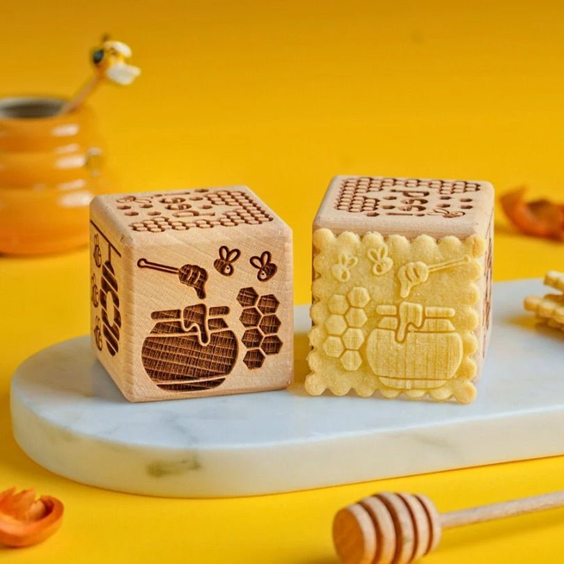 Precise Bee Cube Pastrymade 6-in-1 Bee Embossed Cookie Stamp Cube for Creative Baking ...
