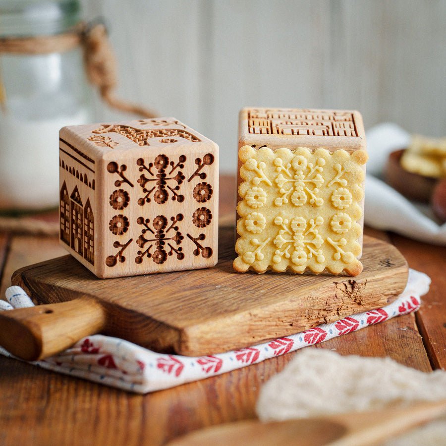 Scandinavian Cookie Cube - Main Image