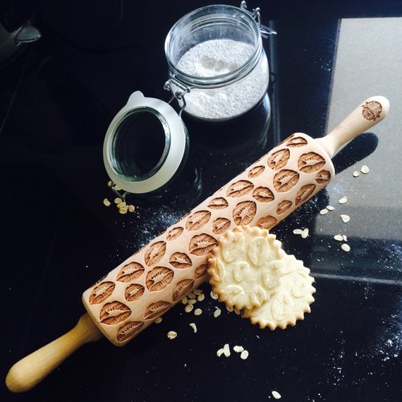 LIPS ROLLING PIN - pastrymade